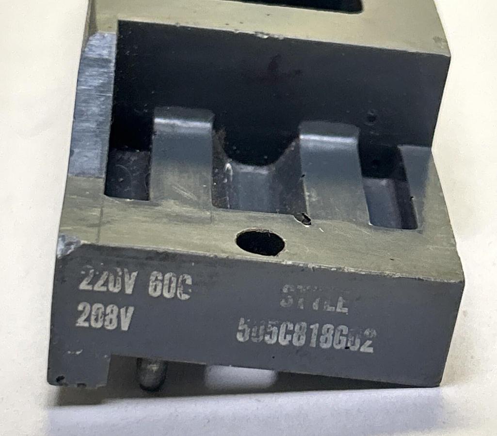 Used CUTLER HAMMER,505C818G02,COIL