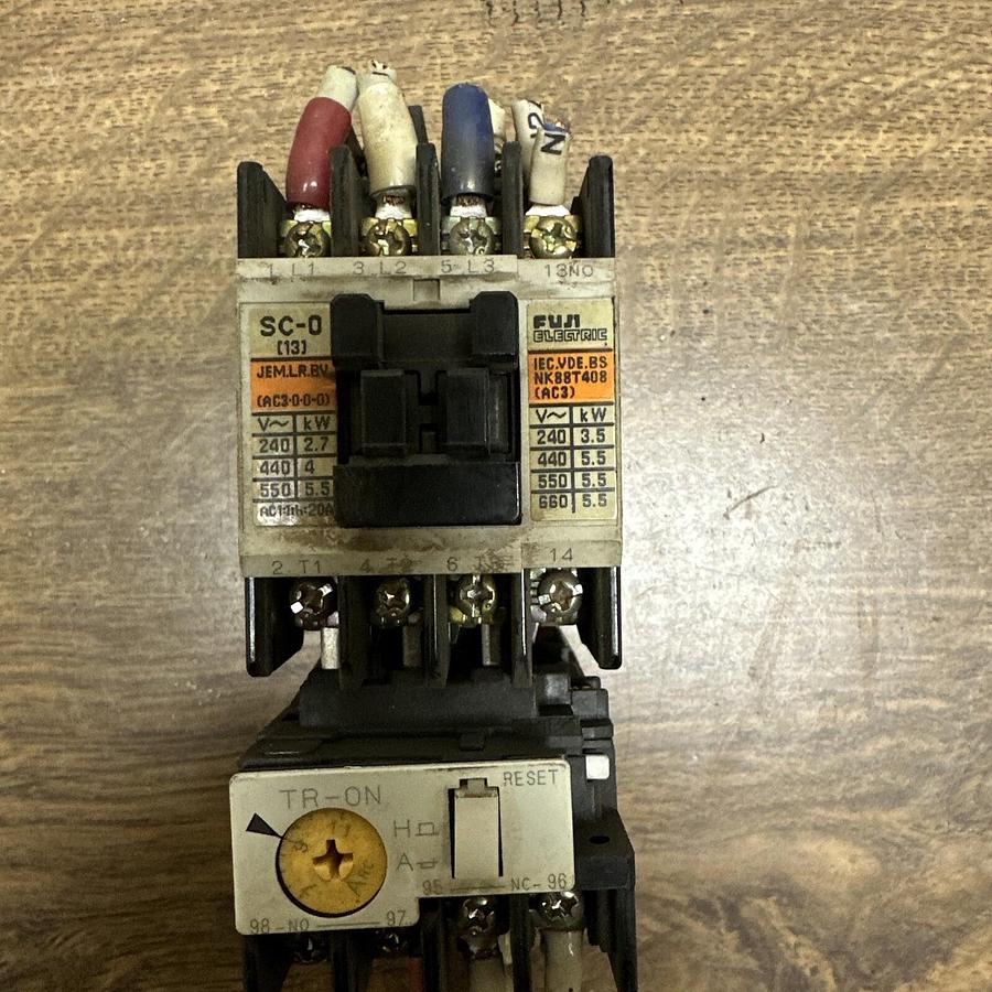 Used Fuji Electric,SC-0 (13),Contactor WTR-ON Overload Relay