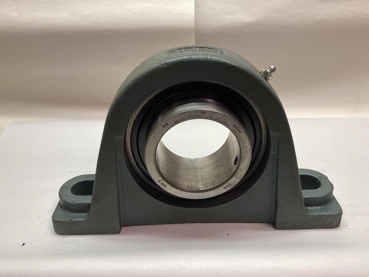 Used Dodge,P2B-SCM-216,Bearing 3-4/16 Inch