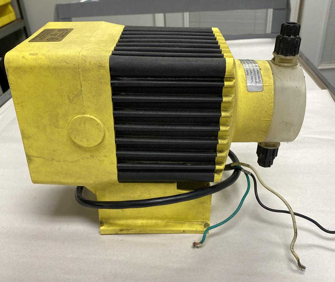 Used Liquid Medtronic's,B721-95T,Dosing Pump