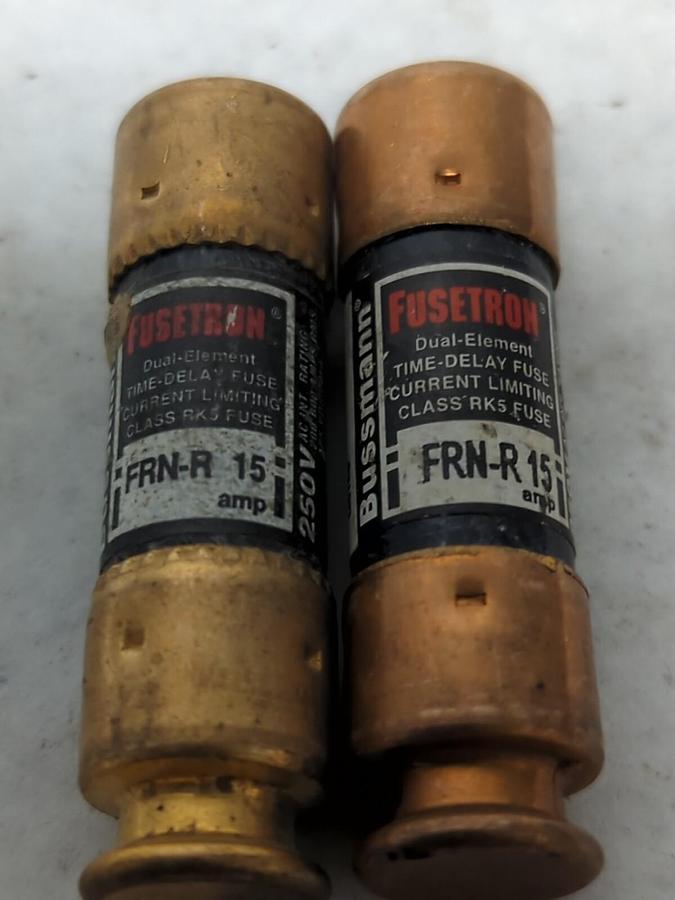 Used COOPER BUSSMANN,FRN-R-15,FUSETRON 15 AMP FUSE LOT OF 2 PRE-OWNED