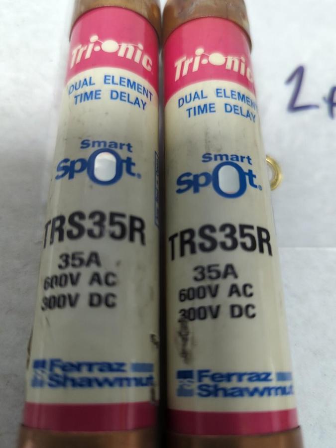 Used FERRAZ SHAWMUT,TRS35R,SMART SPOT 35 AMP FUSE LOT OF 2 PRE-OWNED