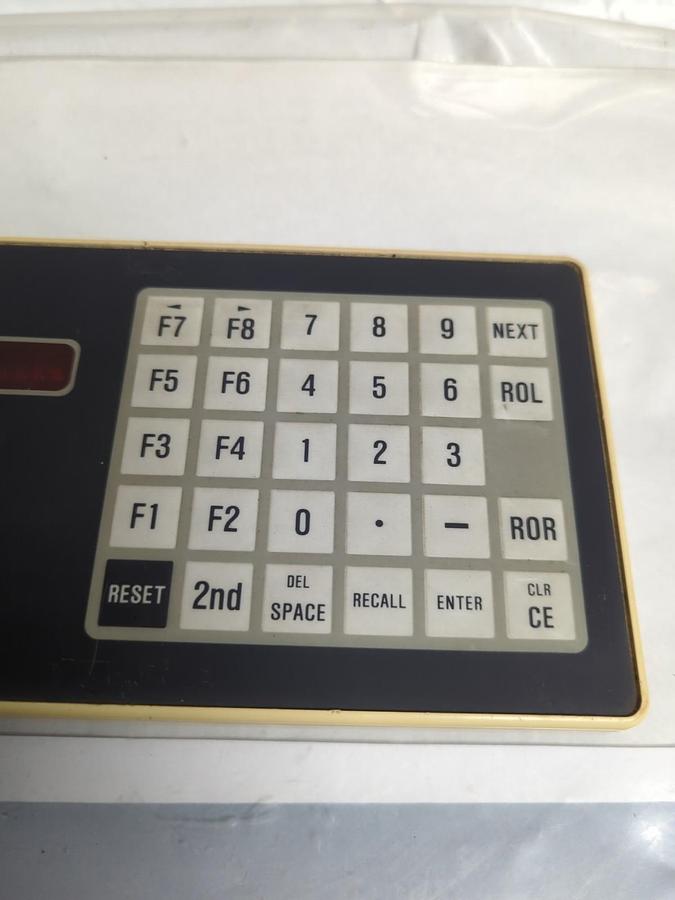 Used BURR-BROWN,TM77,BATCH CONTROL INTERFACE PANEL/KEYBOARD PRE-OWNED