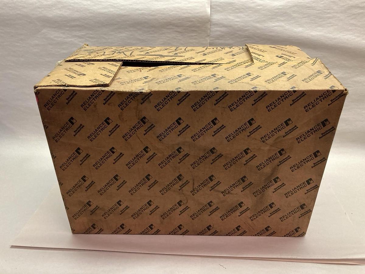 Reliance Electric,P56H1338H,3-Phase Motor 1/2Hp 1725rpm 60Hz Frame FB56C