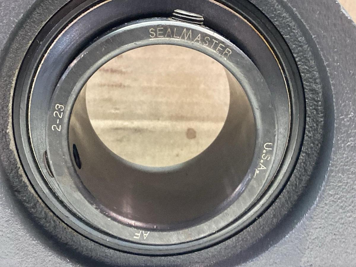 SealMaster,NP-35,Pillow Block Bearing 2-3/16 Inch Bore