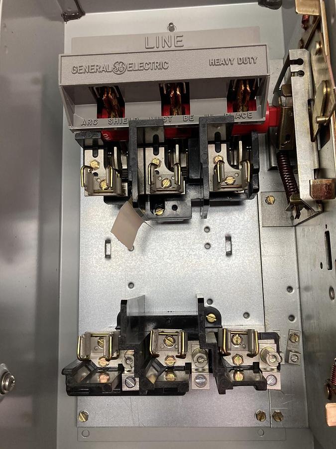 Used General Electric,TH3362M,Fusible Disconnect Switch 60A 600Vac