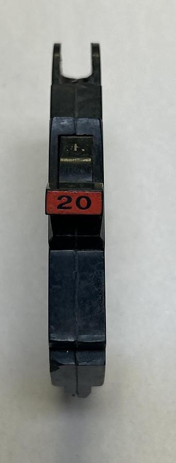 Used FEDERAL PACIFIC,NC120,CIRCUIT BREAKER 20A 120/240V 1P