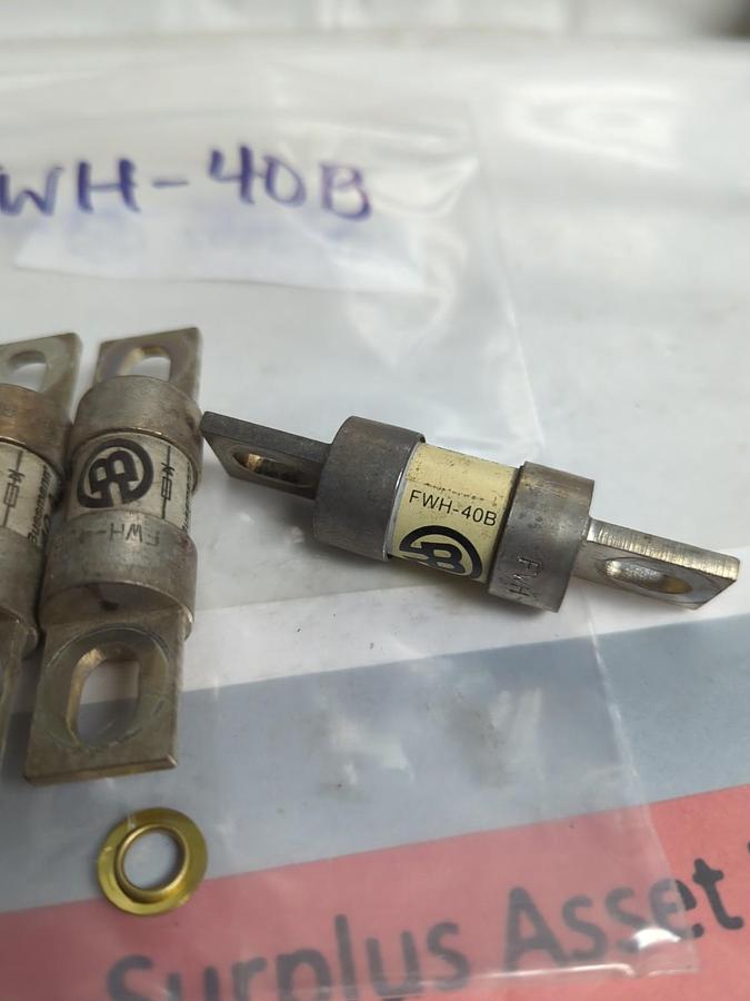 Used COOPER BUSSMANN,FWH-40B,SEMICONDUCTOR 40 AMP FUSE LOT 4 OF PRE-OWNED
