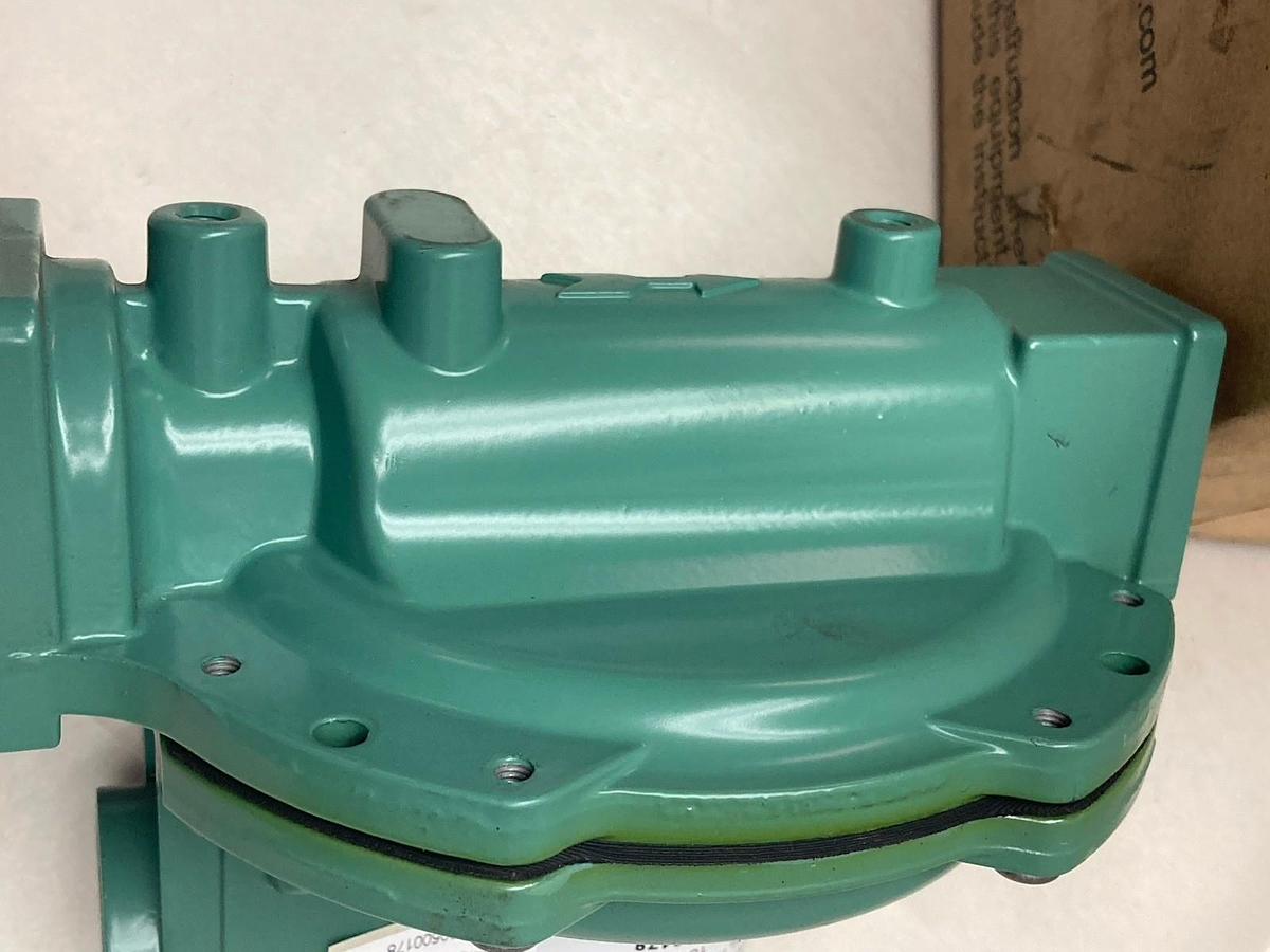 Used Fisher,R622-BCF,2nd Stage LP Regulator 1/2" FPT Inlet x 1/2" FPT Outlet 10psi