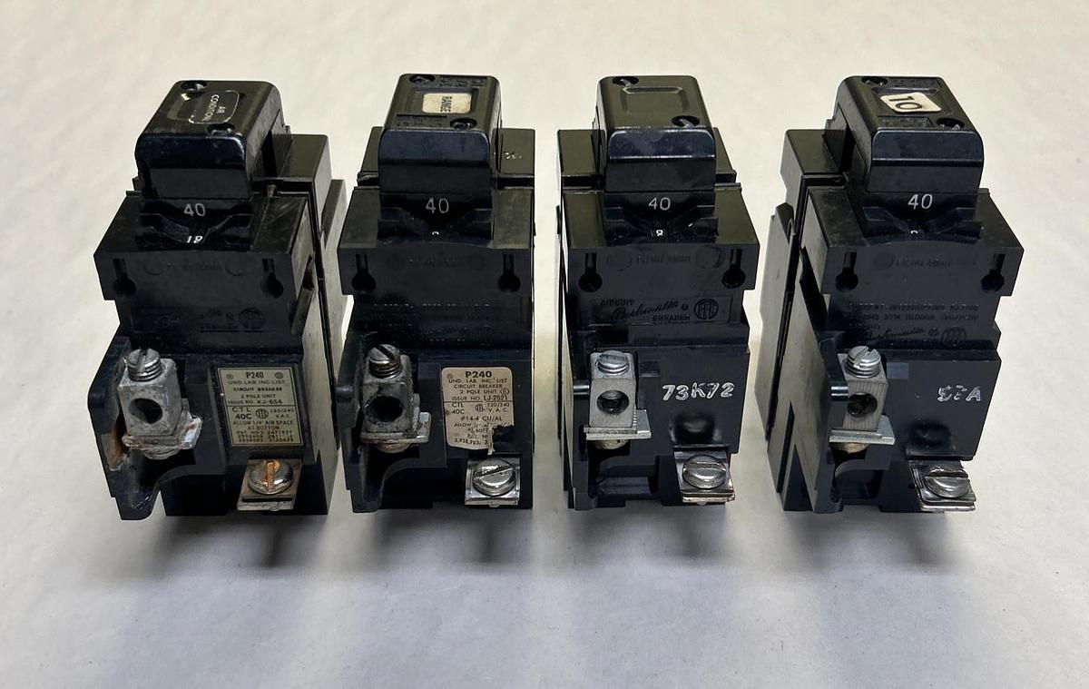 Used ITE,P240,CIRCUIT BREAKER 40A 120/240V 2P LOT OF 4