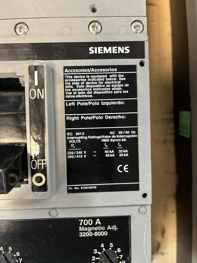 Used SIEMENS,LMXD63B700,SENTRON CIRCUIT BREAKER 700 AMP 600V 3P