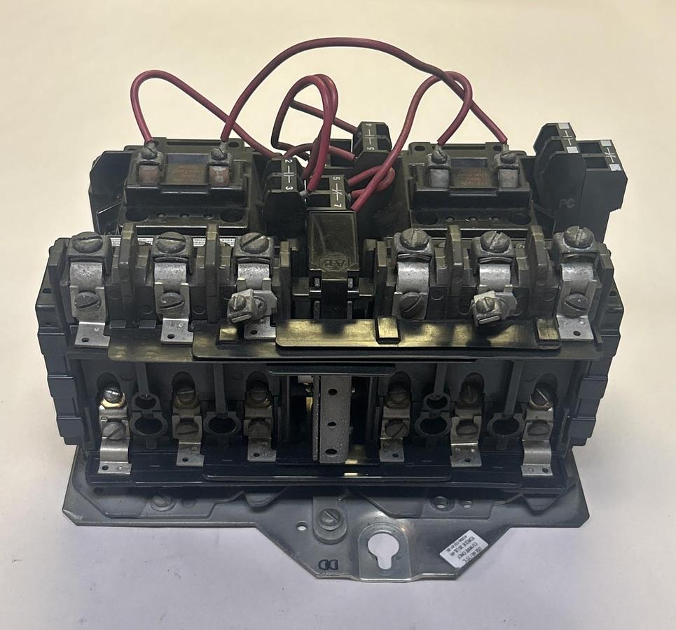 Used ALLEN BRADLEY,505BOD,REVERSING STARTER SIZE 1 27A 600V