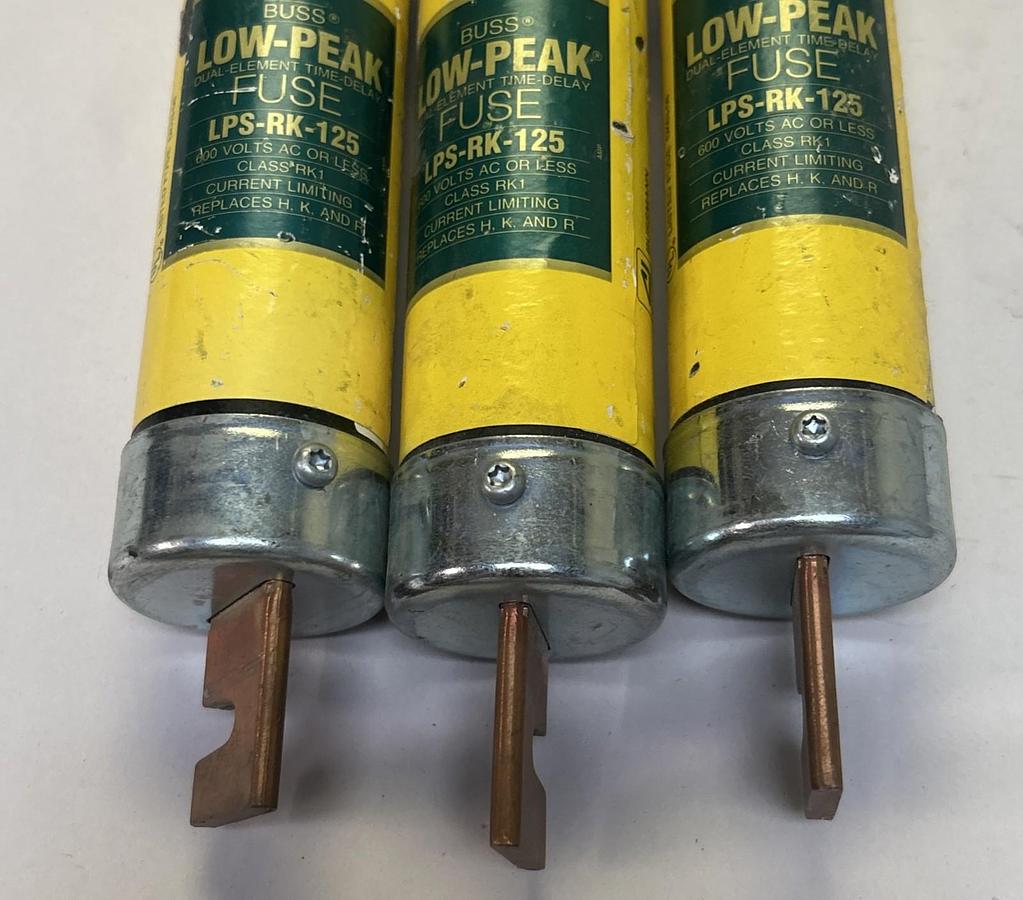 Used COOPER BUSSMANN,LPS-RK-125,LOW PEAK FUSE 125A 600V LOT OF 3