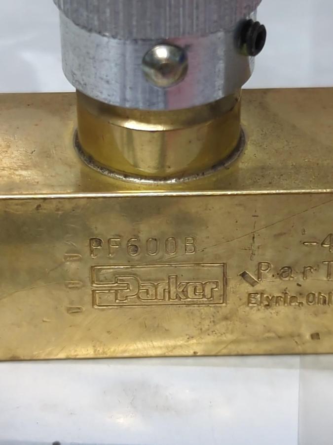 Used PARKER,PF600B,FLOW CONTROL VALVE 2000 PSI 138 BAR PRE-OWNED