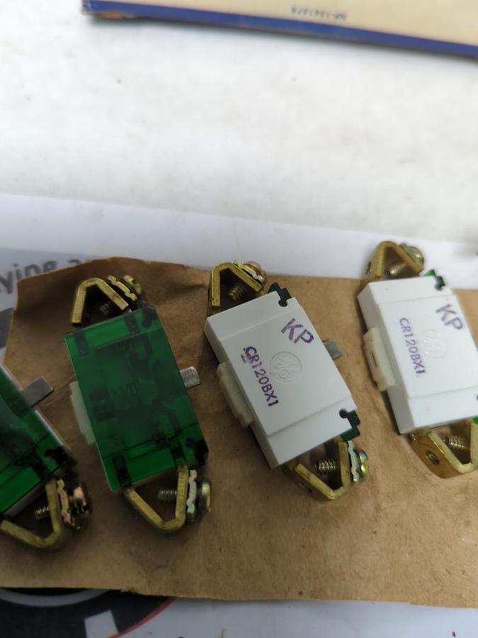 GENERAL ELECTRIC,CR120BX1,CONTACT MODULE LOT OF 20 ( 5 BOXES OF 4 PCS EACH) NEW