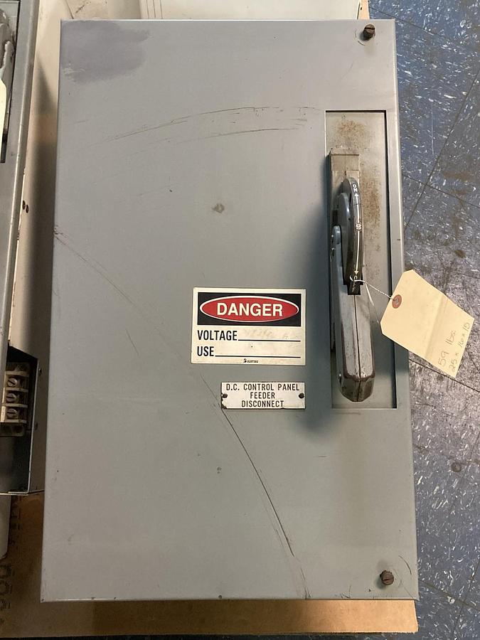 Used Allen-Bradley,2192F,MCC BUCKET Disconnect Switch 200A 600V 60Hz