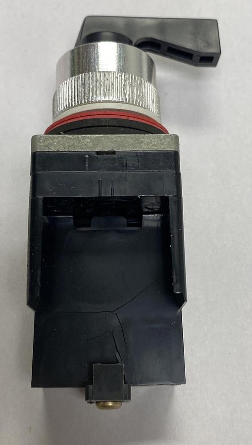 Allen-Bradley,800MR-JX4K,Ser A Selector Switch NOS