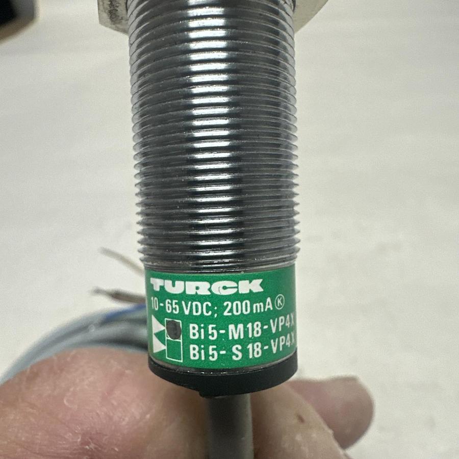Turck,B15-M18-VP4X,Proximity Sensor