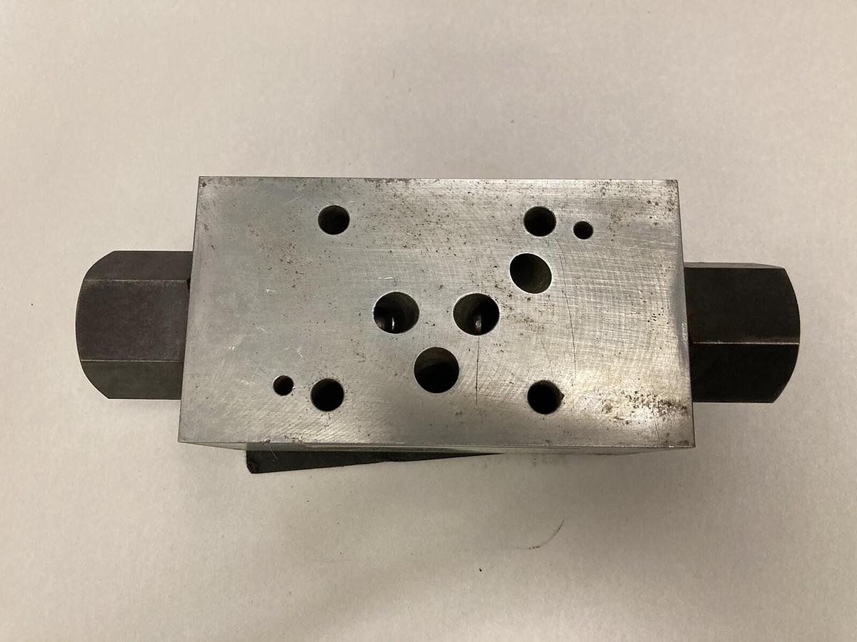 Used Racine,FB1-P0HM-102N-10,Hydraulic Control Valve