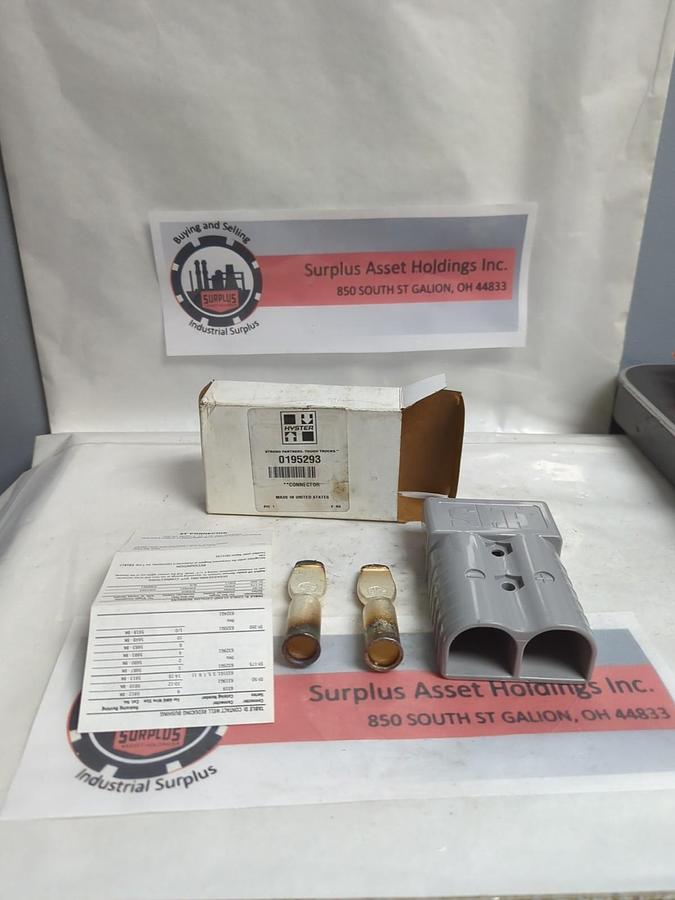 HYSTER,0195293,SY 350A-600V BATTERY CONNECTOR GRAY NOS
