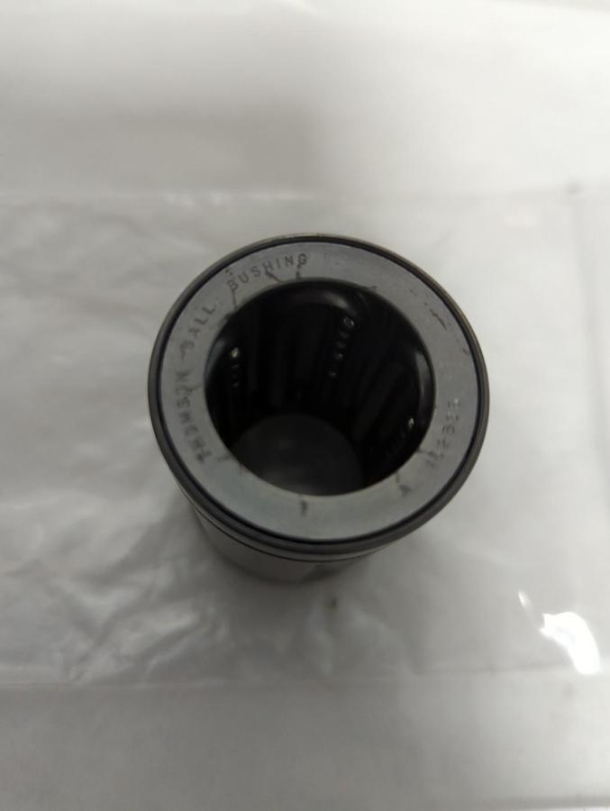Used THOMSON,A 162538,BALL BUSHING LINEAR BEARING PRE-OWNED
