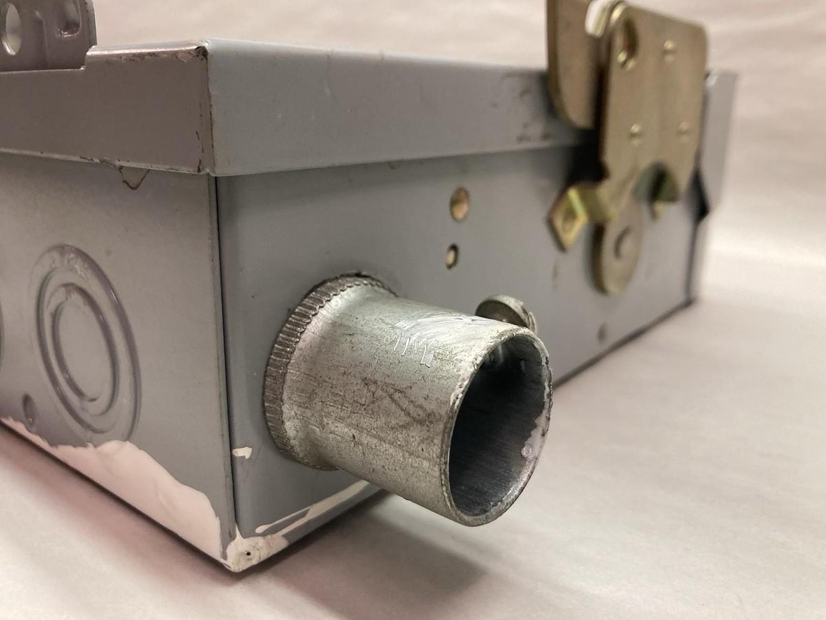 Used Murray,GHN421N,3-Phase Fusible Safety Switch Indoor Type 3R 30A 240V