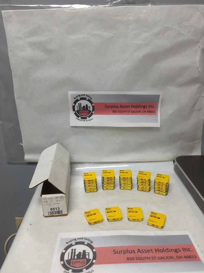 COOPER BUSSMANN,ABC 25,FAST ACTING CERAMIC FUSE 25 AMP LOT OF 29 PACKS OF 5 NOS