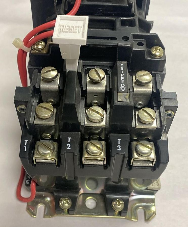 Used Allen-Bradley,509-B0D,Ser B Starter Nema Size 1