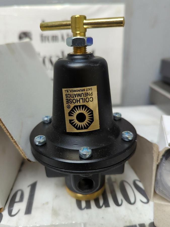COILHOUSE PNEUMATICS,8804G 1/2, REGULATOR W/ GAUGE 0-125 NOS