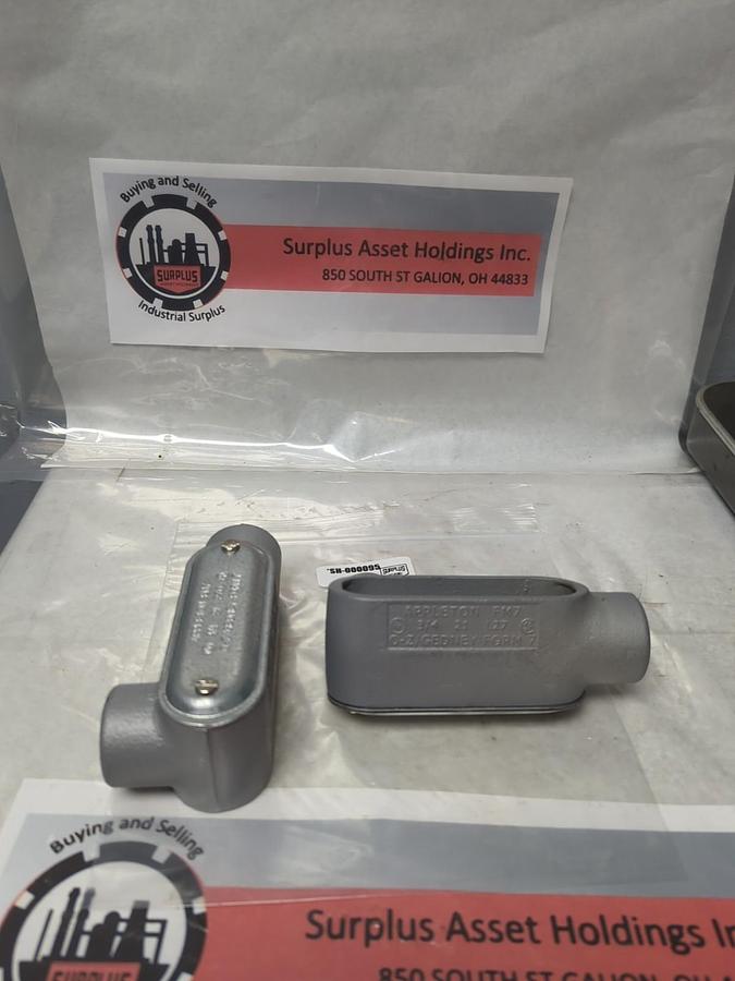APPLETON,L27,FM7 CONDUIT BODY WITH COVER 3/4 INCH LOT OF 2 NOS