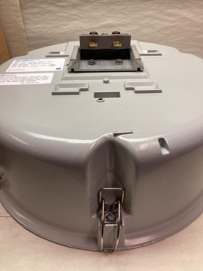 General Electric,MPB15S0HX,Lighting Systems Ballast Housing ASM