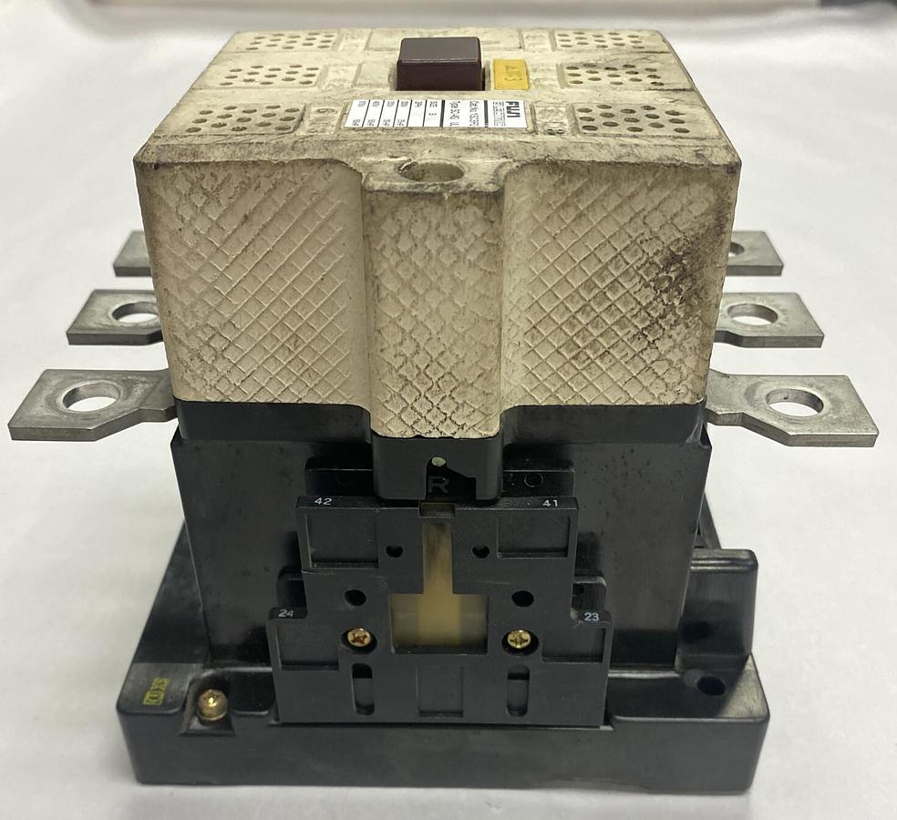 Used Fuji,1SC3F0,Contactor 300A 600V