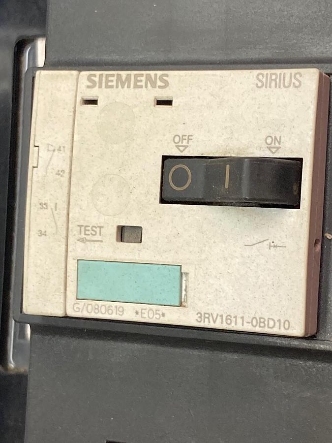 Siemens,3NP5260-0E...,Fused Load Separator 250A Max 23W