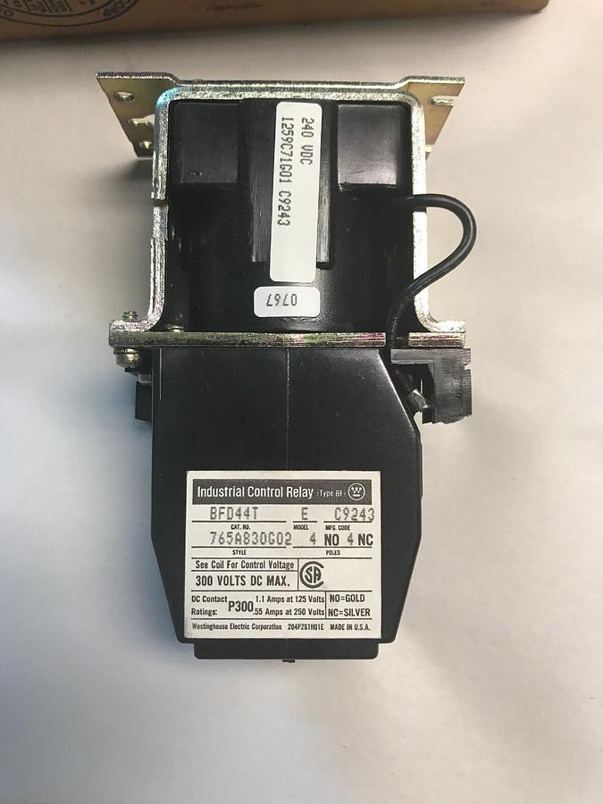 Westinghouse,BFD44T,Control Relay 300V Style 765A830G02