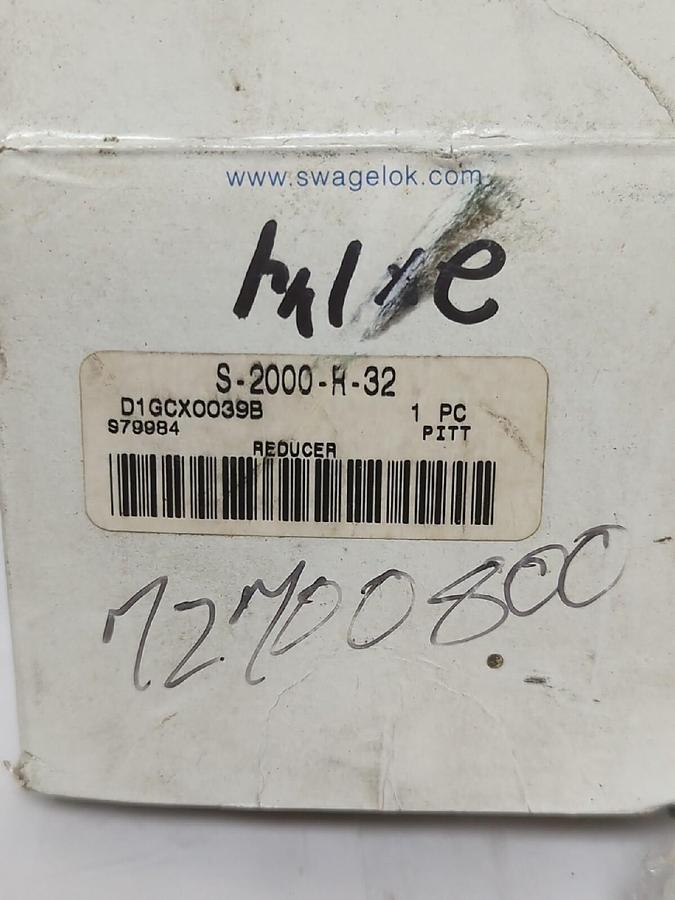 SWAGELOK,S-2000-R-32,REDUCER 1-1/4 IN TUBE X 2 IN TUBE NEW