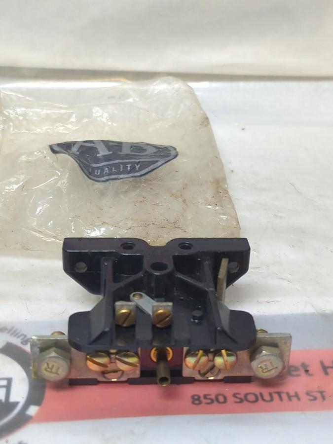 ALLEN BRADLEY,X-40190,OVERLOAD RELAY TYPE B3 BUL 815 NOS