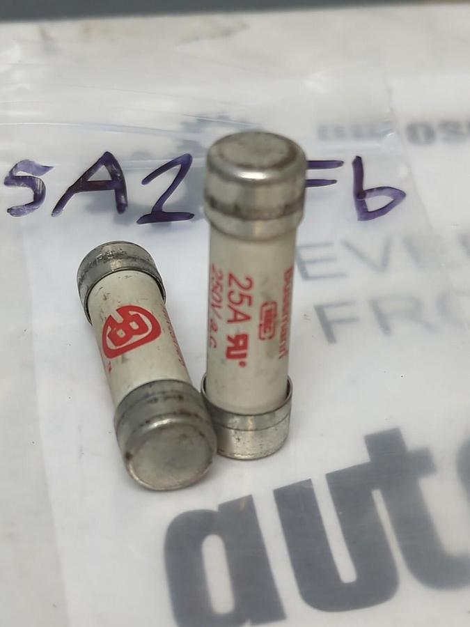 COOPER BUSSMANN,FWX-25A14FB,SEMICONDUCTOR 25 AMP FUSE LOT OF 2 NOS