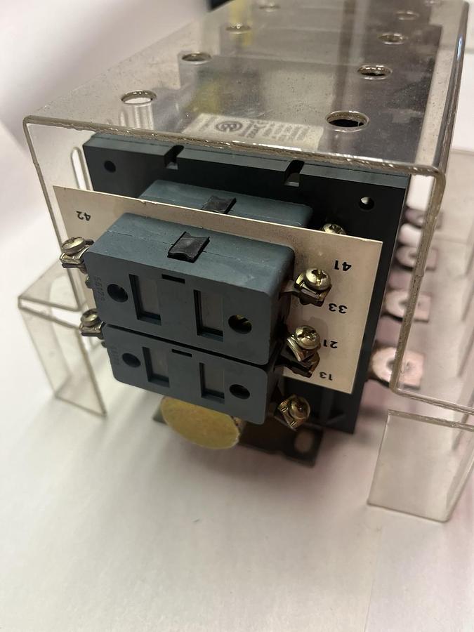 Used ABB,OESA 00-160F4,DISCONNECT SWITCH