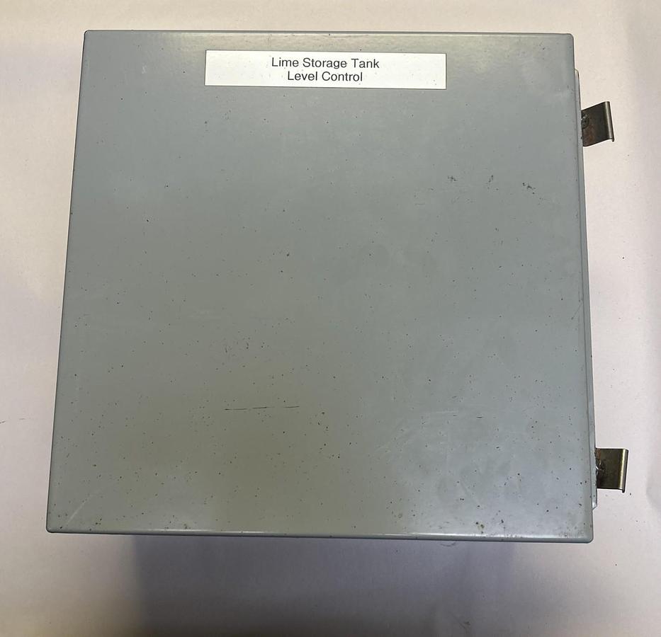 Used HAMMOND MANUFACTURING,1414PHL6,ENCLOSURE
