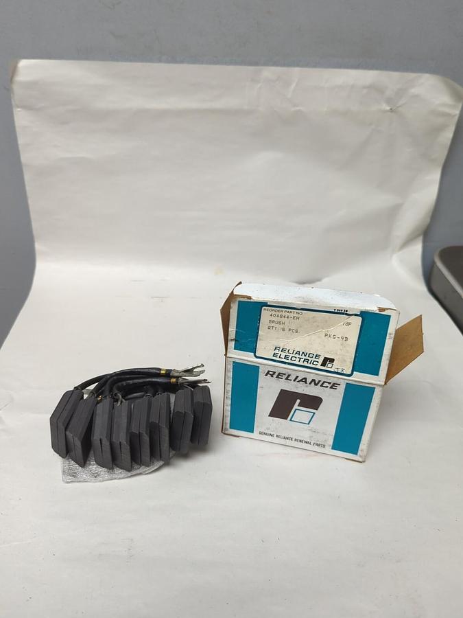 RELIANCE ELECTRIC,404844-EH,CARBON BRUSHES BOX OF 8 PIECES NOS