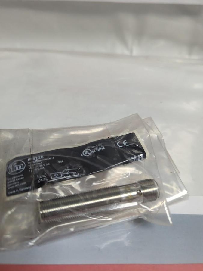 EFECTOR 100,IF5775,INDUCTIVE SENSOR IFK3004BBPKG/M/US-104-DPS NOS