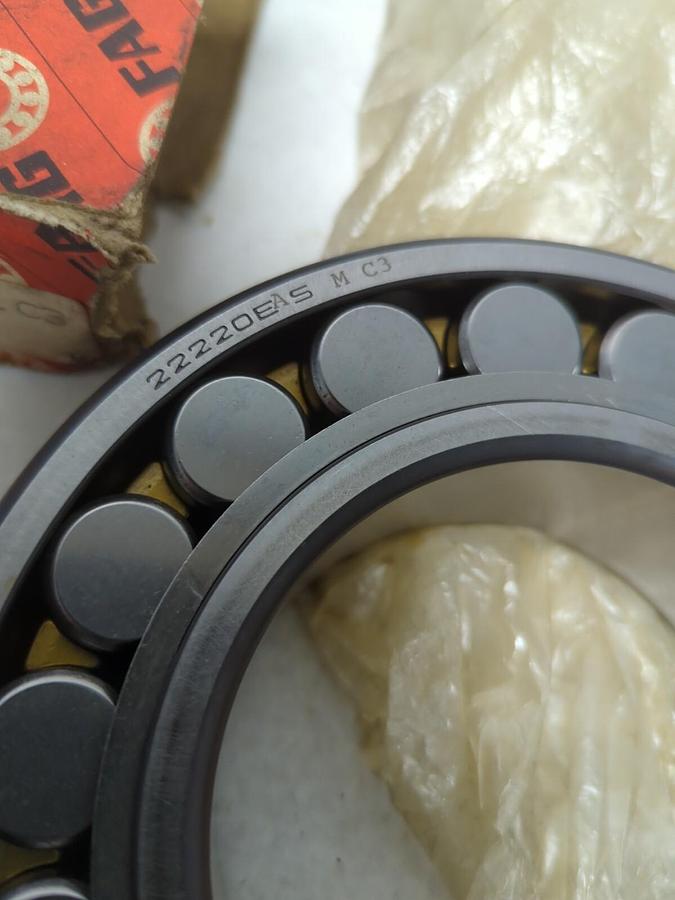 FAG,22220EAS.M.C3,SPHERICAL ROLLER BEARING NOS