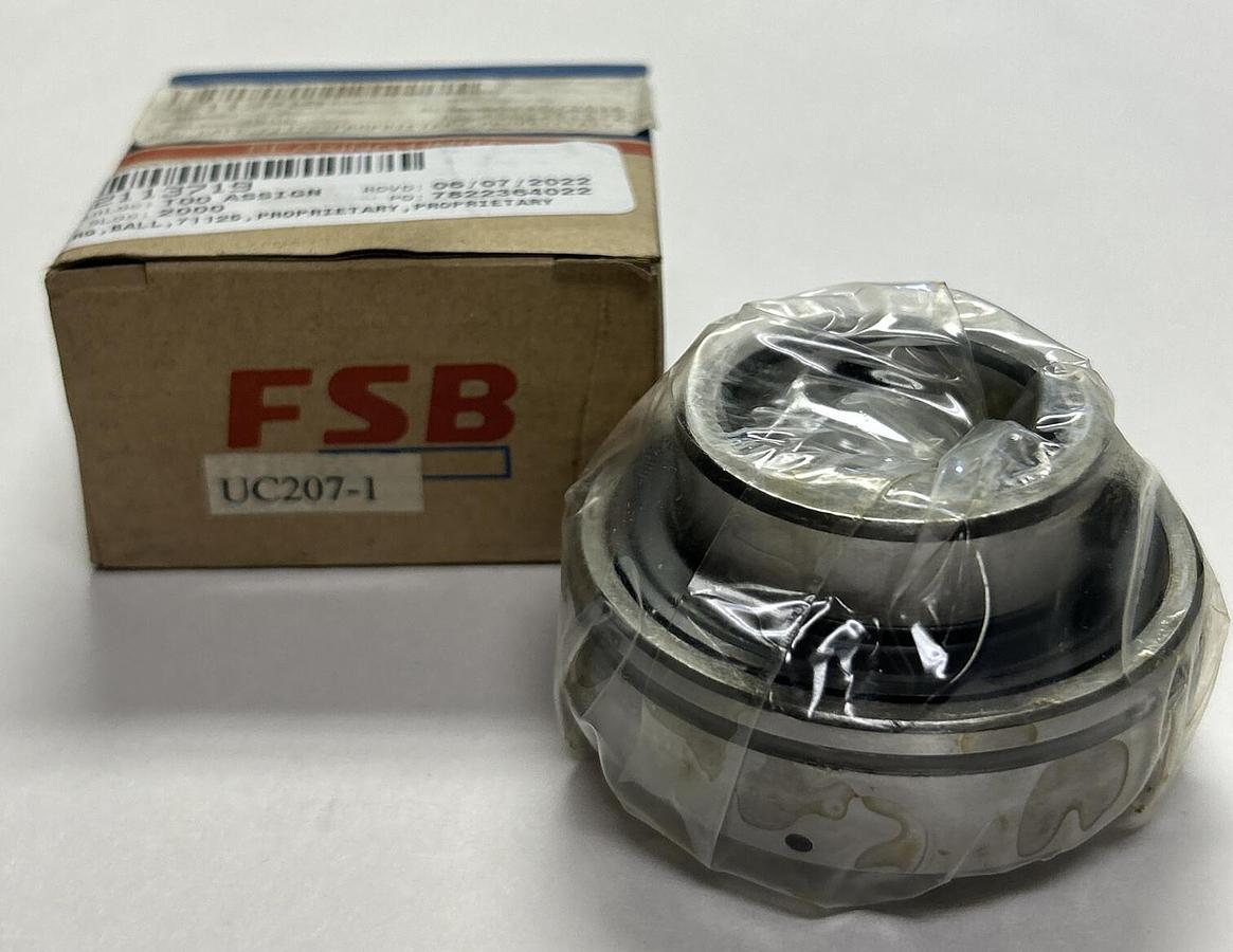 Used FSB,UC207-1,BALL BEARING NEW