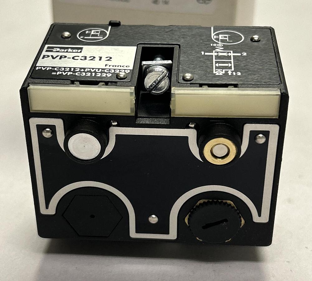 Used PARKER,PVPC3212,VALVE NEW