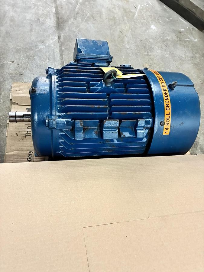 Used SIEMENS,RGZEESD,CHEMICAL DUTY INDUCTION MOTOR 30HP 1775RPM 286TS 3PH