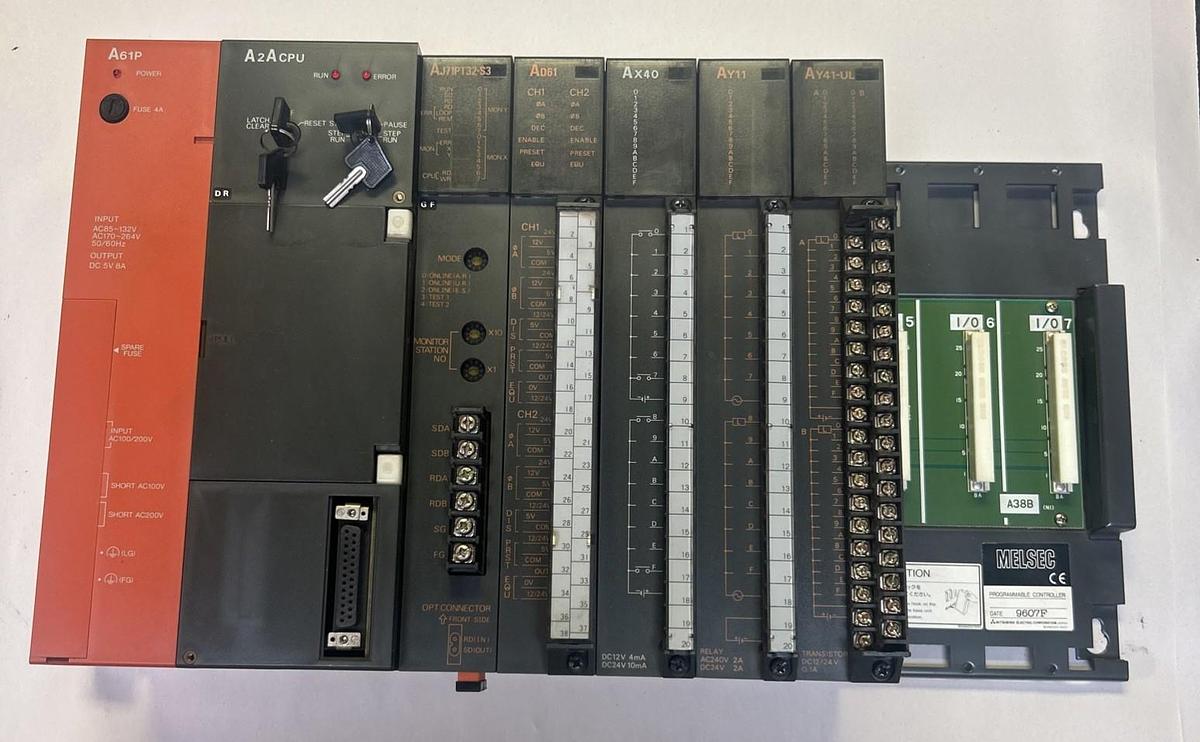 Used MITSUBISHI,A2ACPU / AJ71PT32-S3 / AD61 / AX40 / AY11 / AY41-UL,RACK ASSEMBLY