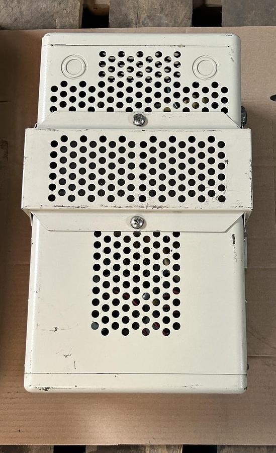 Used SOLA,23-23-230-8,CONSTANT VOLTAGE SINE WAVE TRANSFORMER 3000 VA