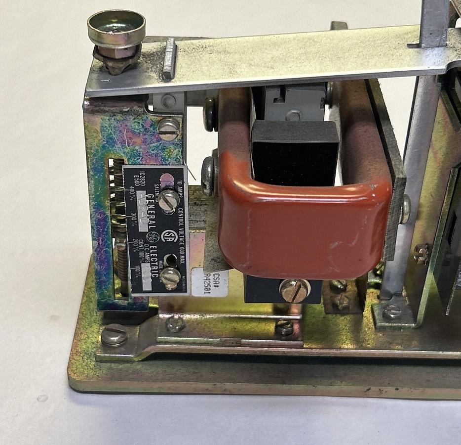 Used GENERAL ELECTRIC,IC2820E500AB24B,OVERLOAD RELAY