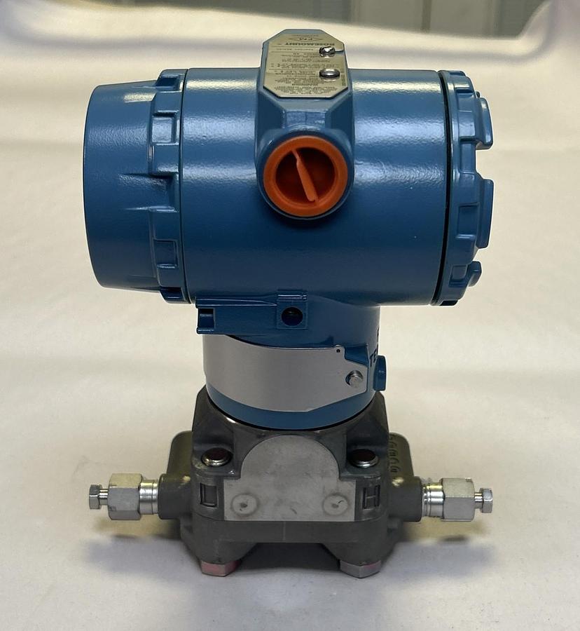 ROSEMOUNT,3051CD1A22A2AK5M5B4,PRESSURE TRANSMITTER NOS