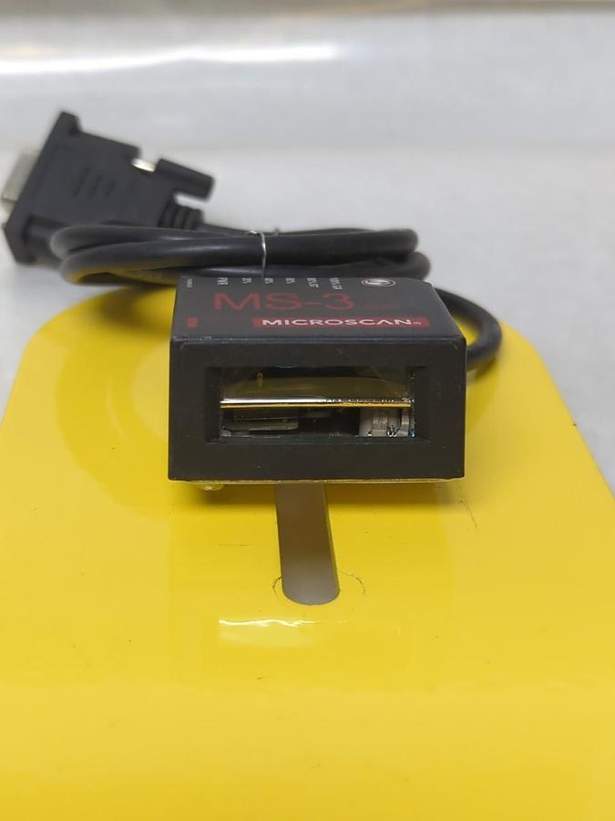Used MICROSCAN,MS-3,HIGH SPEED LASER BARCODE SCANNER + BRACKET PRE-OWNED